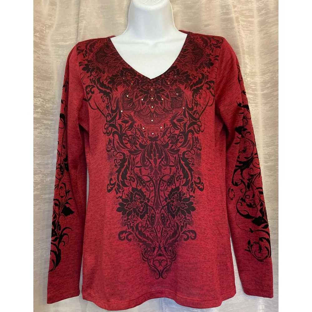 Established‎ 1962 Red Embellished Long Sleeve Top, Size Small